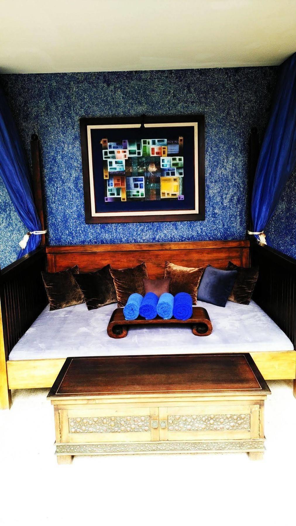 Alam Warna Villa