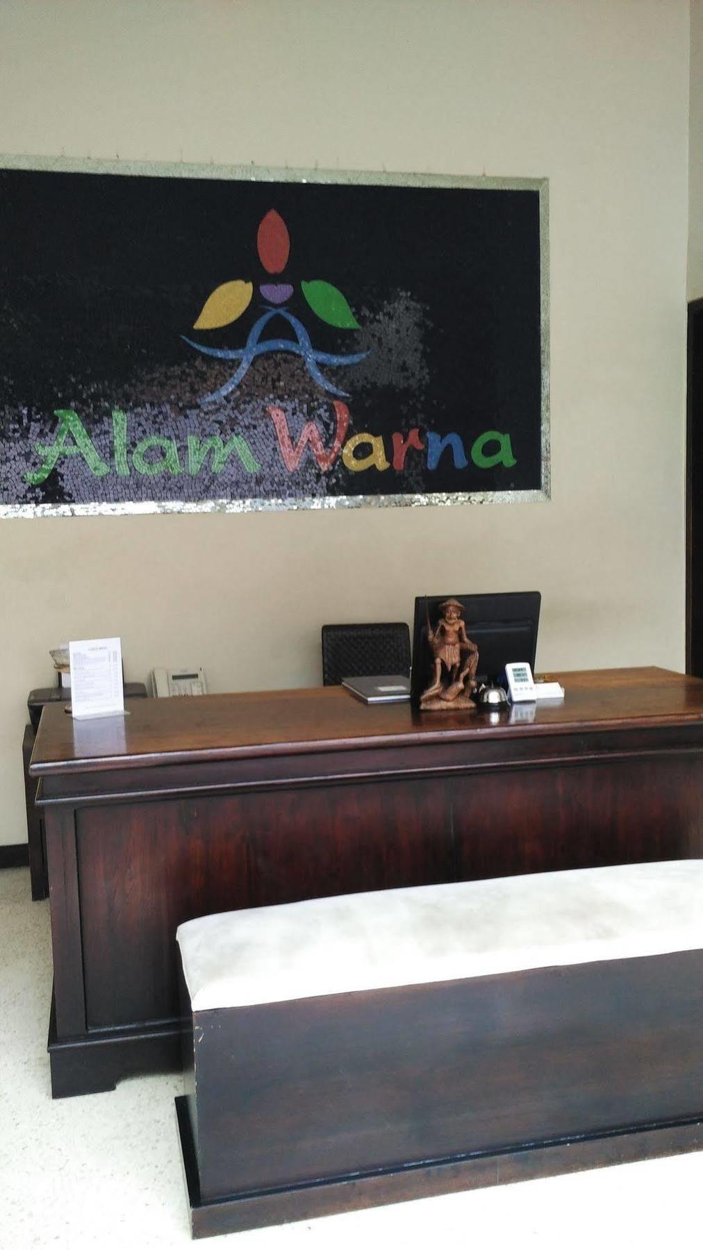 Alam Warna Seminyak (Bali)