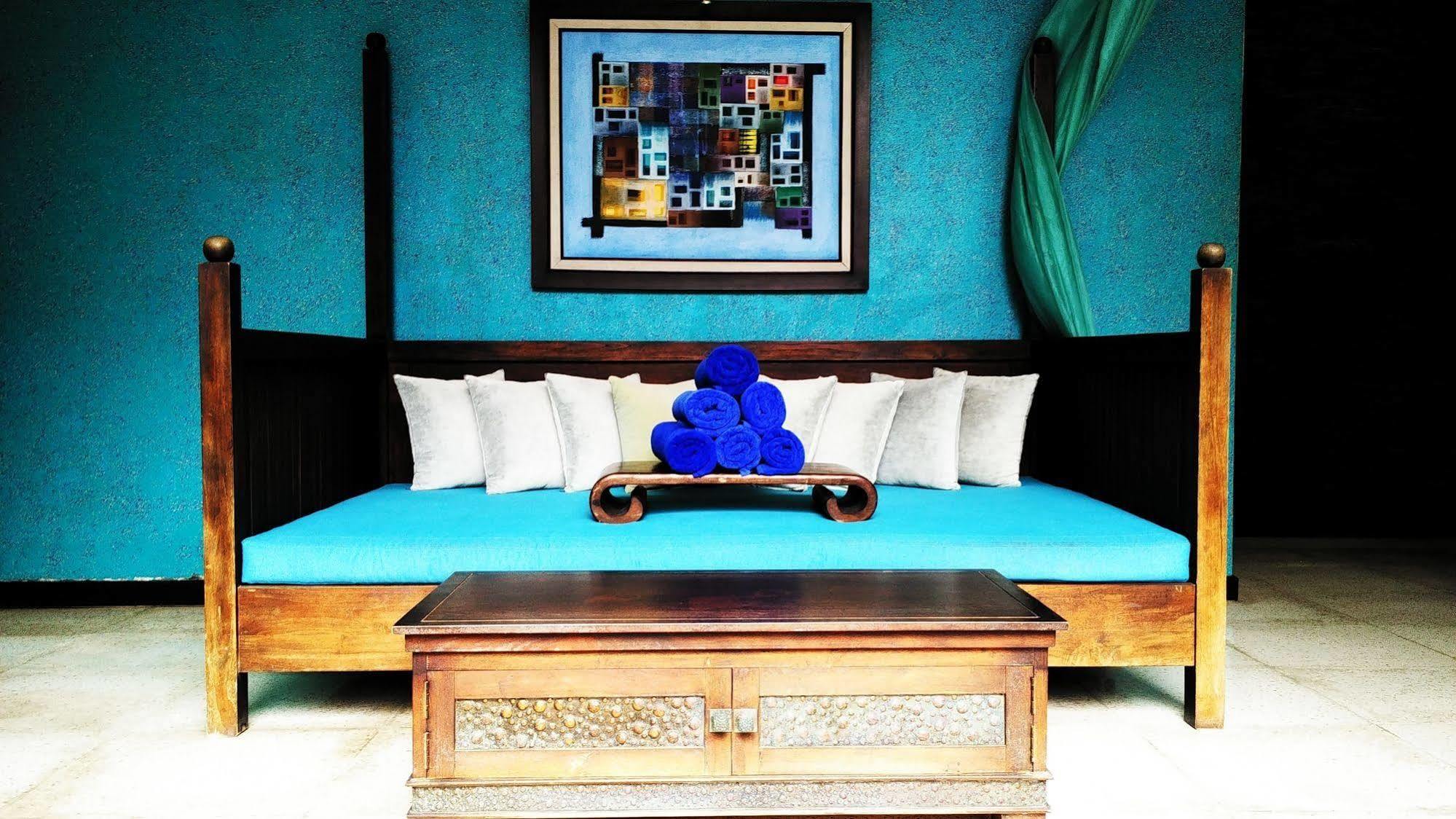 Villa Alam Warna