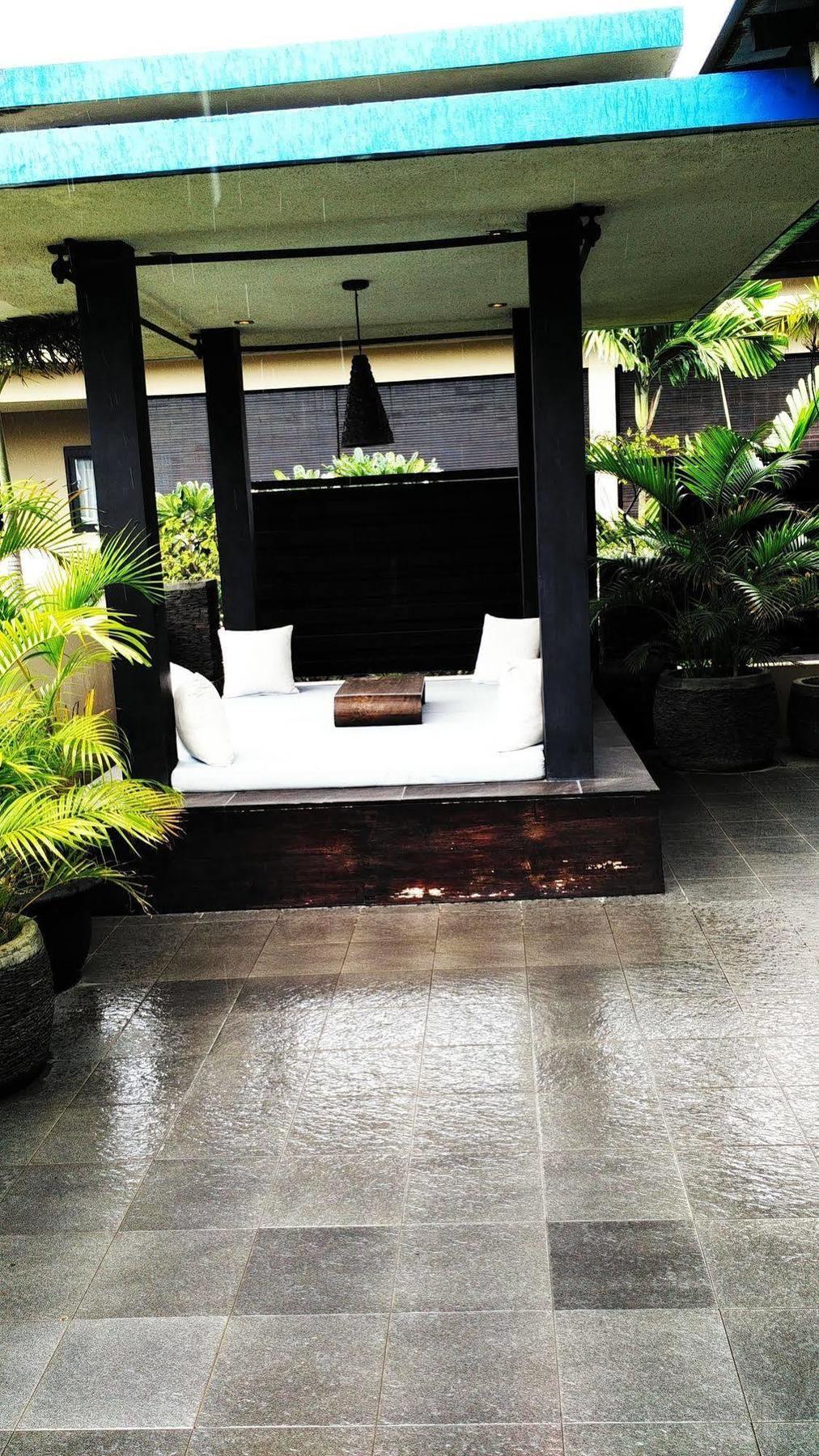 Alam Warna Villa *