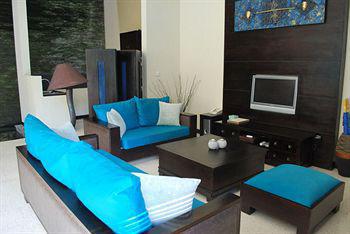 Alam Warna
